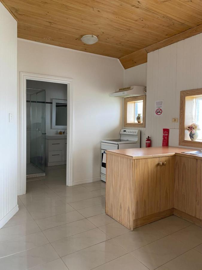Stella'S Dromana Hotel Buitenkant foto